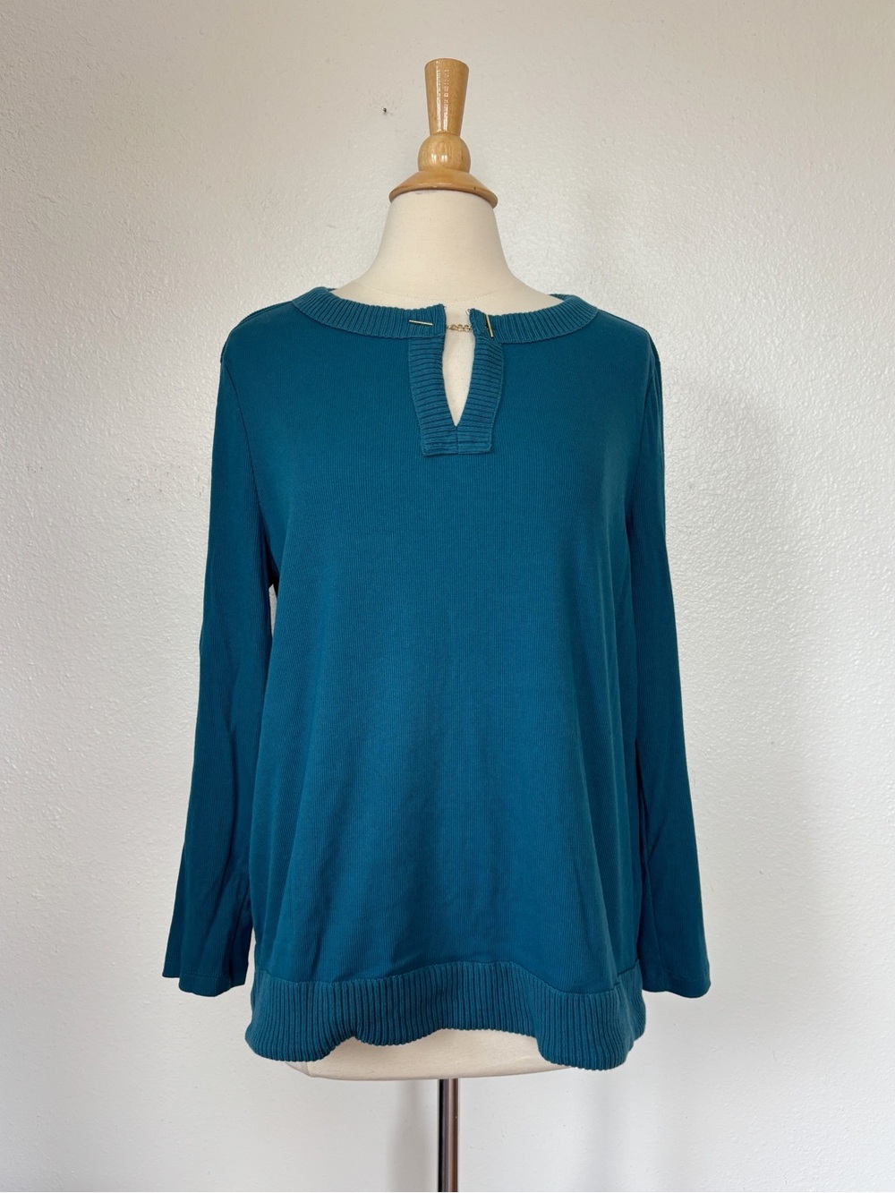 Blue Long Sleeve V-Neck Knit Sweater